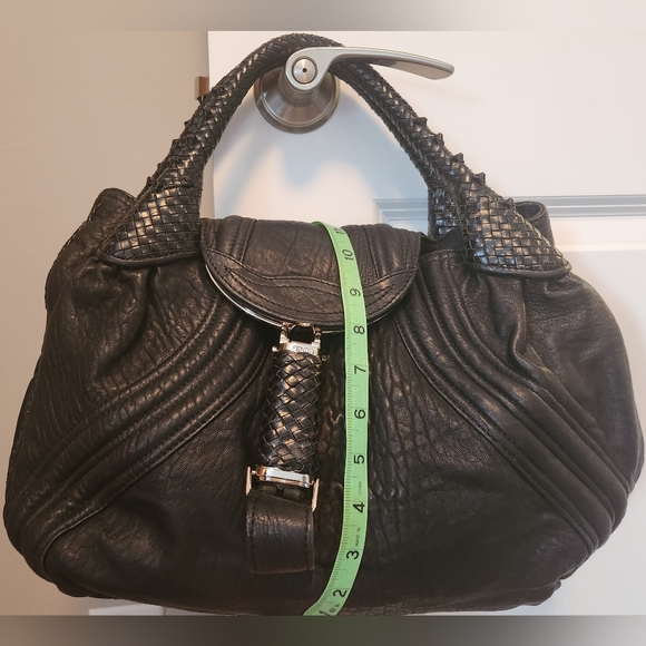 100% Authentic Fendi Nappa Leather Spy Bag in Black; Almost Brand-New Condition - Picture 14 of 16